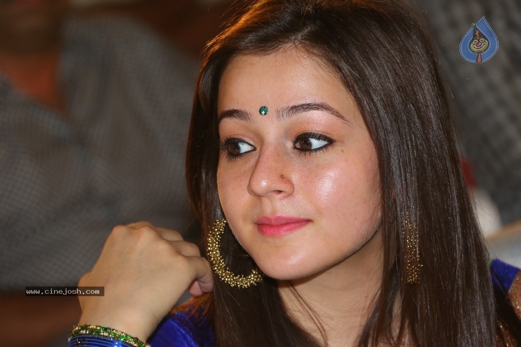 Priyal Gor Stills - 68 / 91 photos