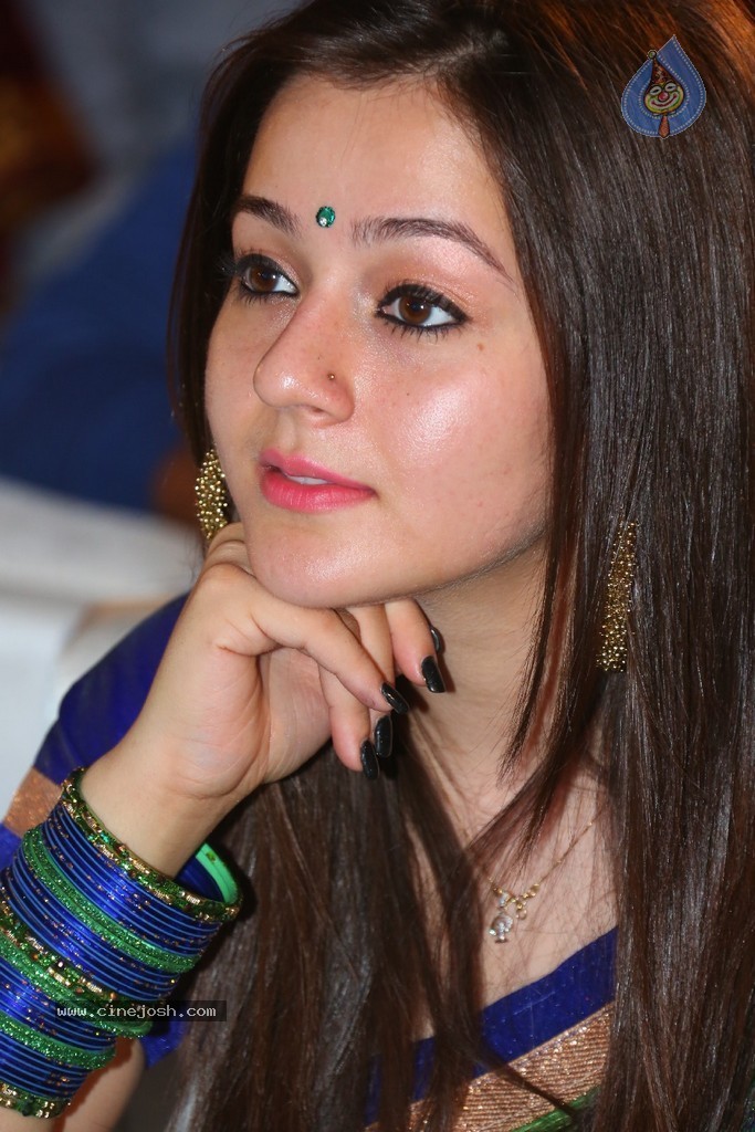 Priyal Gor Stills - 89 / 91 photos