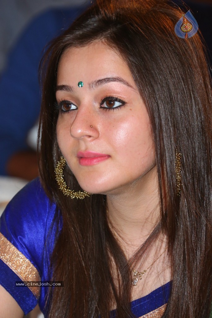 Priyal Gor Stills - 90 / 91 photos