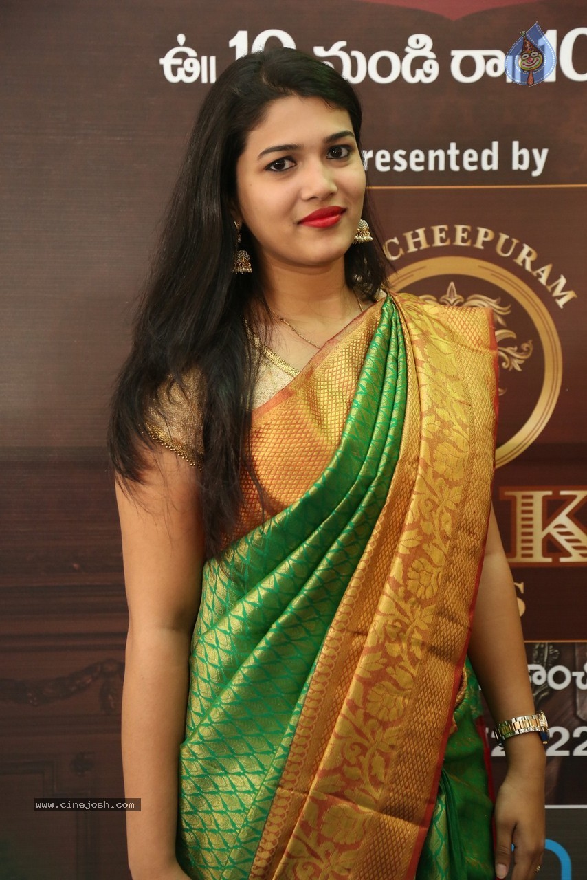 Priya New Photos - 45 / 62 photos