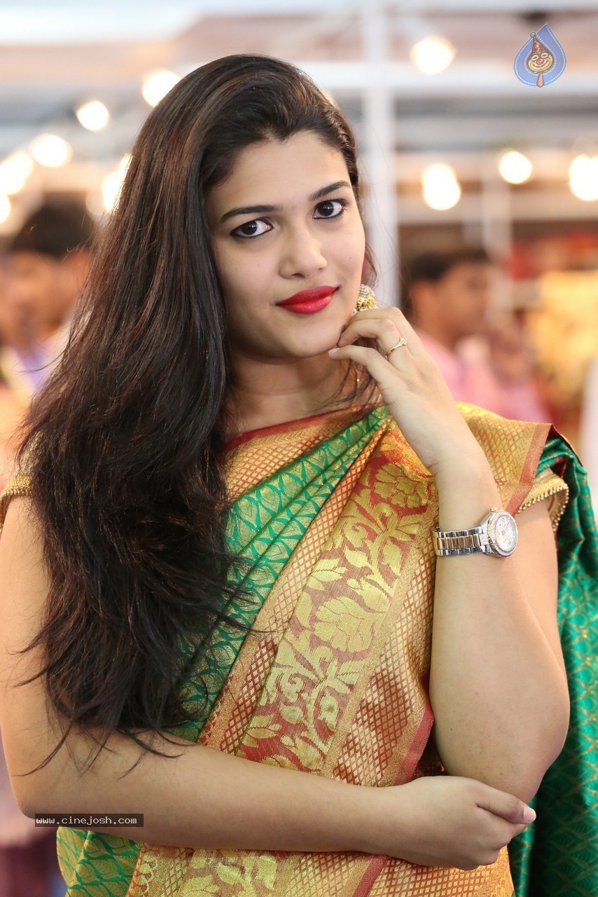 Priya New Photos - 47 / 62 photos