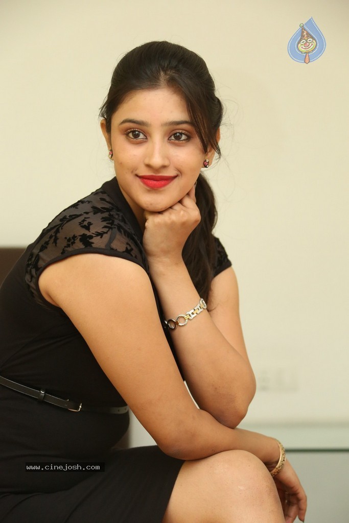 Priya New Photos - 80 / 103 photos