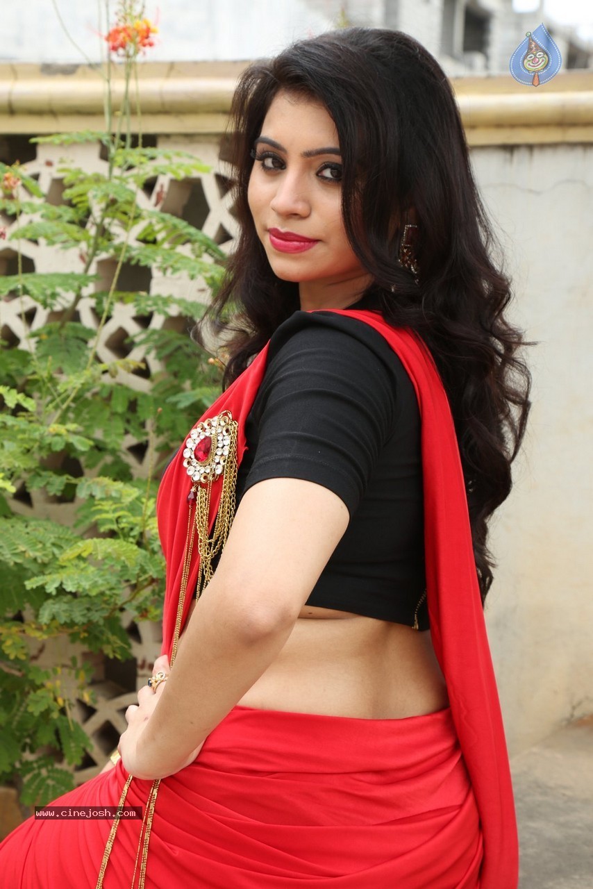 Priya Photos - 33 / 42 photos