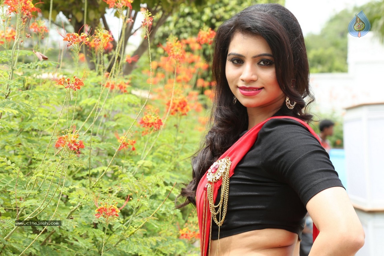 Priya Photos - 38 / 42 photos