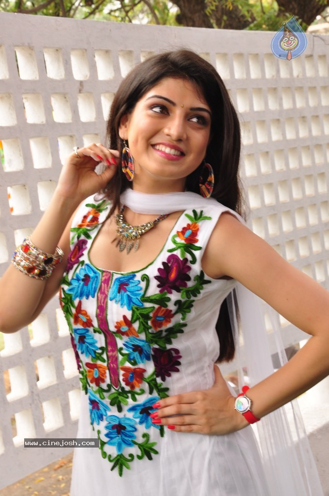 Priyadarshini Stills - 14 / 38 photos