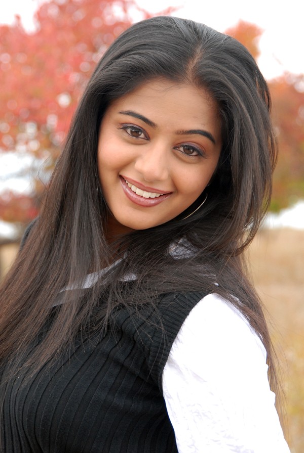 Priyamani - 9 / 154 photos