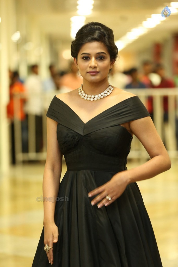 Priyamani Latest Pics - 39 / 40 photos