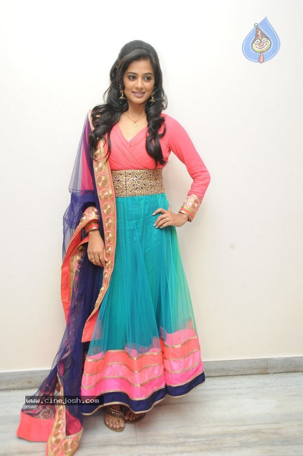 Priyamani New Photos - 52 / 81 photos