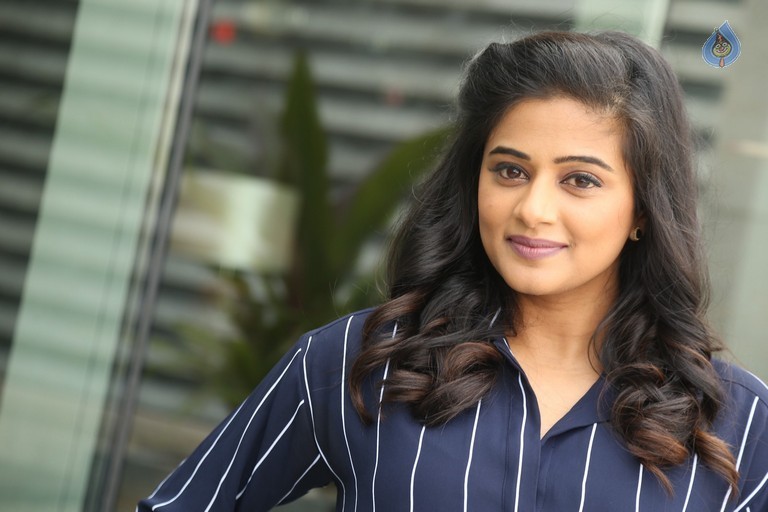 Priyamani New Photos - 11 / 58 photos