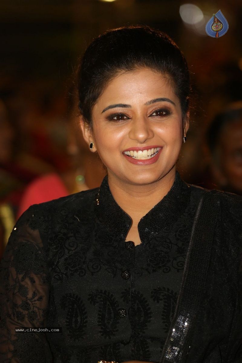 Priyamani Photos - 35 / 74 photos