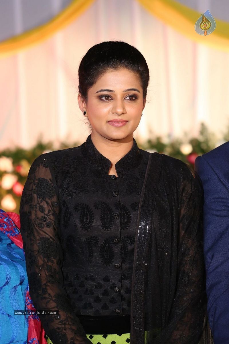 Priyamani Photos - 60 / 74 photos