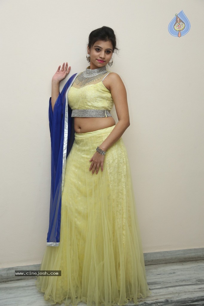 Priyanka Latest Images - 25 / 138 photos