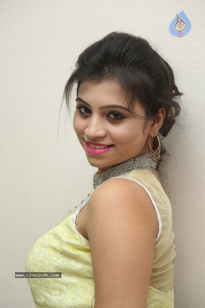 Priyanka Latest Images - 38 / 138 photos