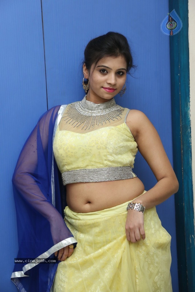 Priyanka Latest Images - 82 / 138 photos