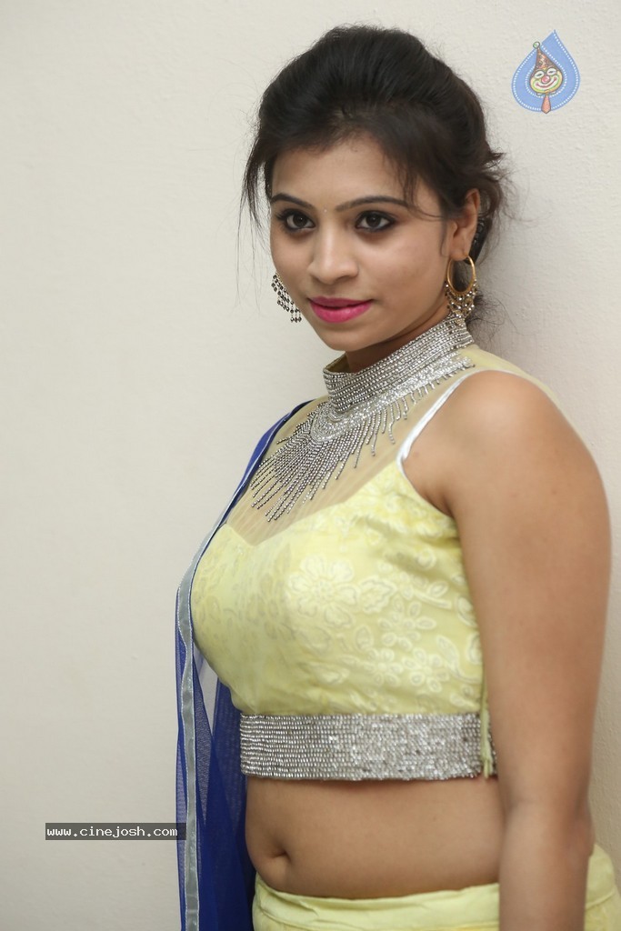 Priyanka Latest Images - 84 / 138 photos