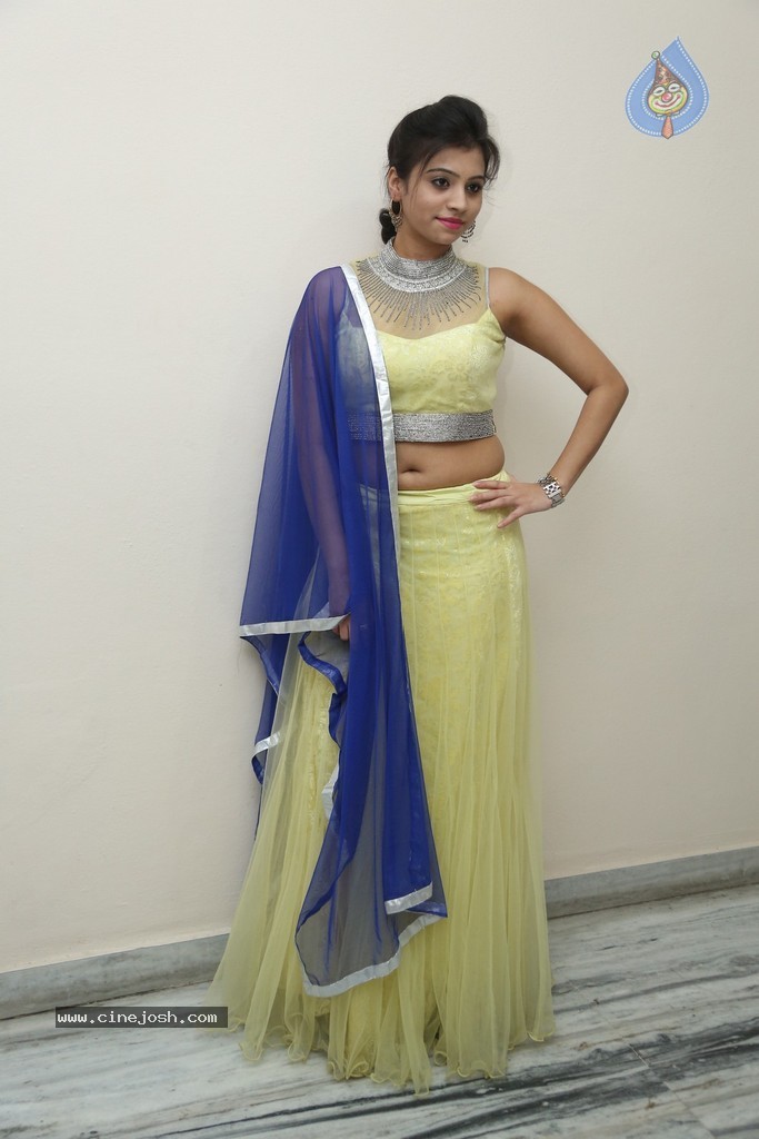 Priyanka Latest Images - 98 / 138 photos