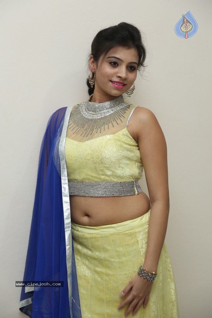 Priyanka Latest Images - 99 / 138 photos