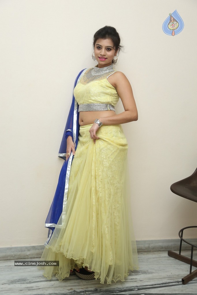 Priyanka Latest Images - 100 / 138 photos