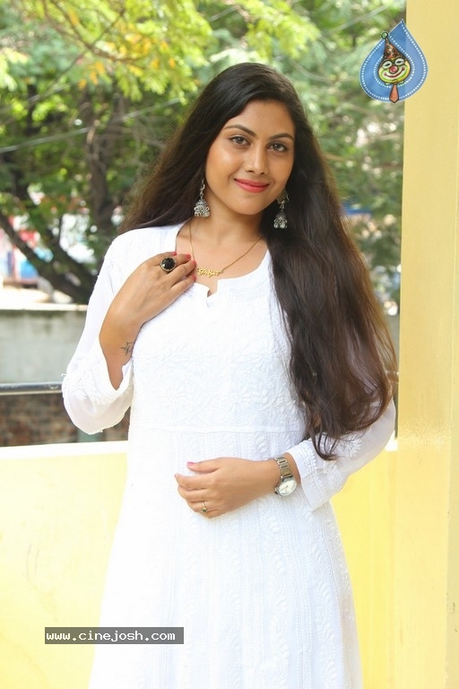 Priyanka Naidu Stills - 2 / 16 photos