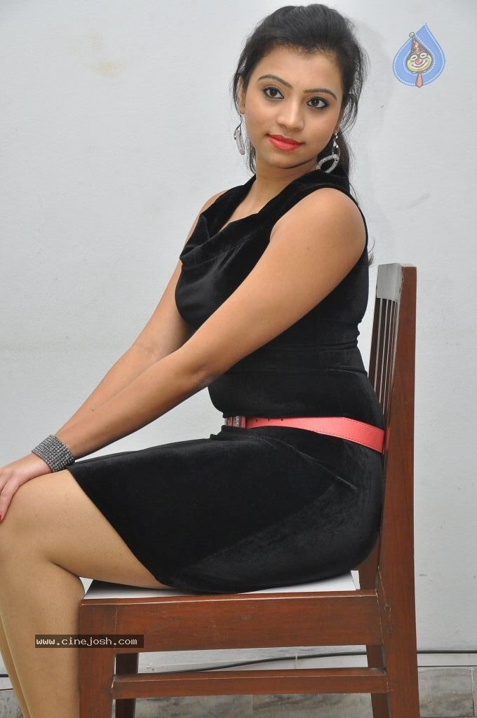 Priyanka New Gallery - 42 / 132 photos