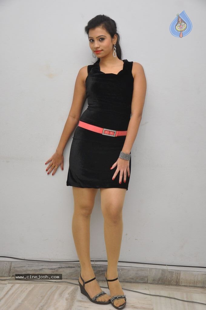 Priyanka New Gallery - 55 / 132 photos