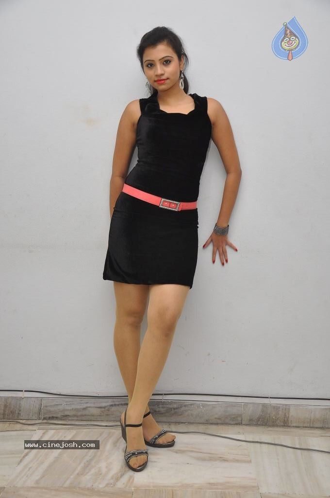 Priyanka New Gallery - 64 / 132 photos