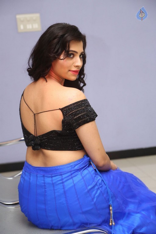 Priyanka New Pics - 47 / 63 photos