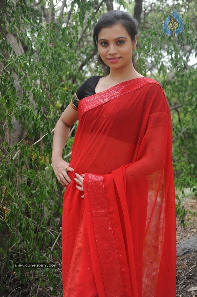 Priyanka New Pics - 50 / 59 photos