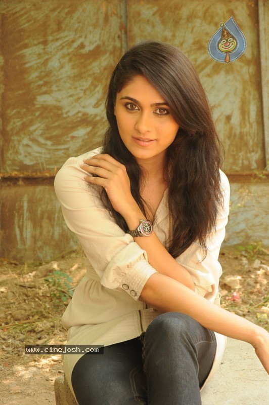 Biyanka Photo Stills - 23 / 43 photos