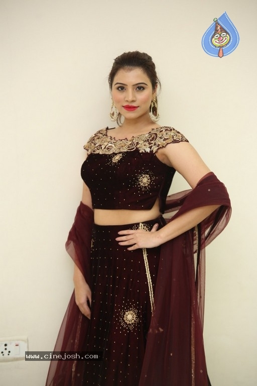 Priyanka Raman Stills - 13 / 20 photos