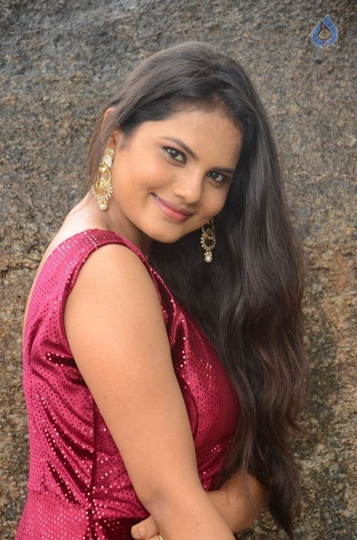 Priyanka Sharma Images - 24 / 30 photos