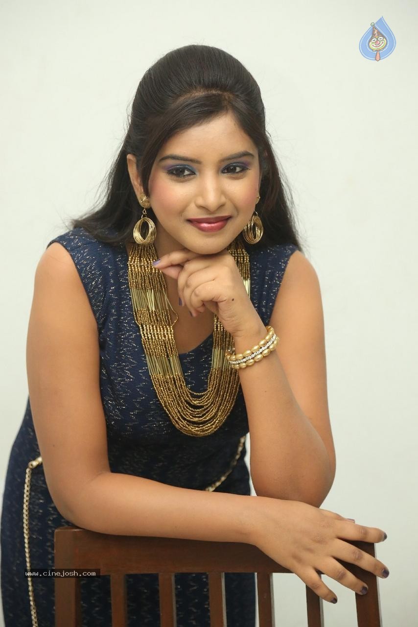 Purni Latest Stills - 37 / 94 photos