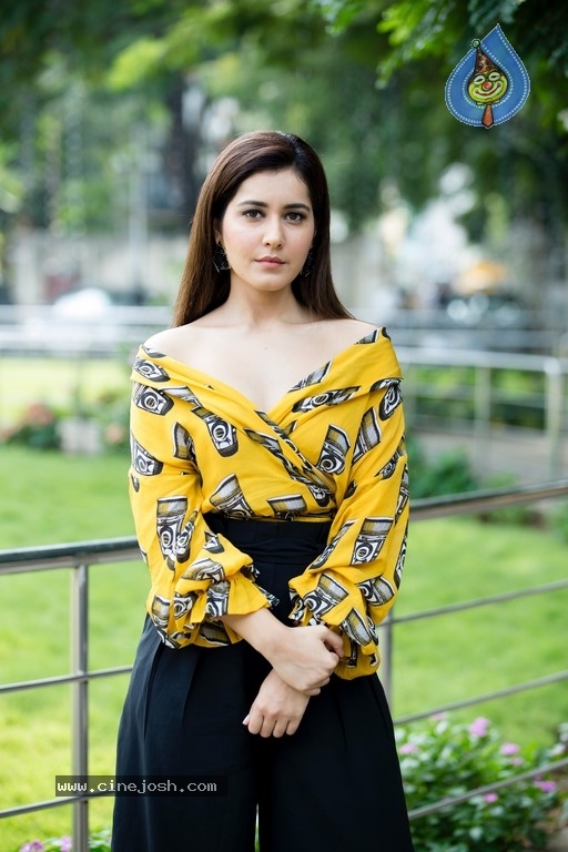 Raashi Khanna Images - 6 / 14 photos