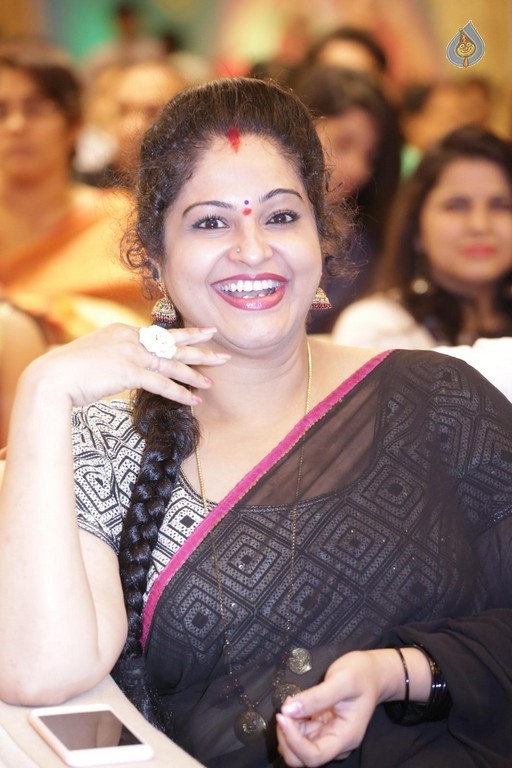512px x 768px - Raasi New Images - Photo 1 of 21
