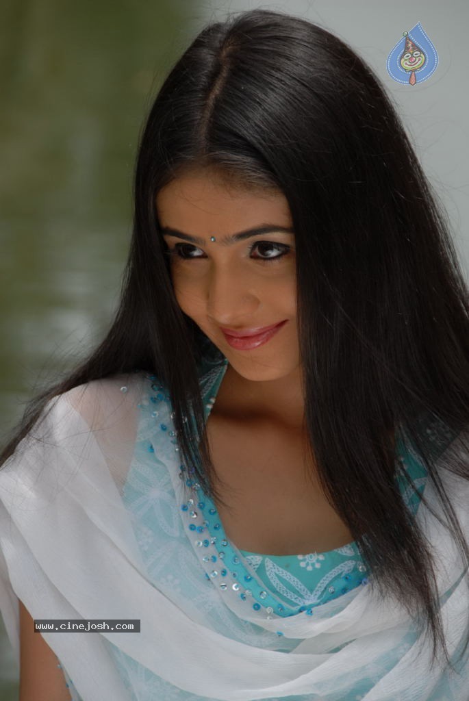 Rachana Malhotra Gallery - 8 / 79 photos