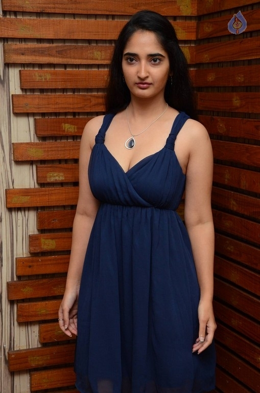 Radhika Mehrotra Photos - 4 / 19 photos