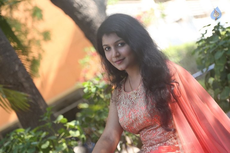 Raksha Raj Photos - 22 / 39 photos