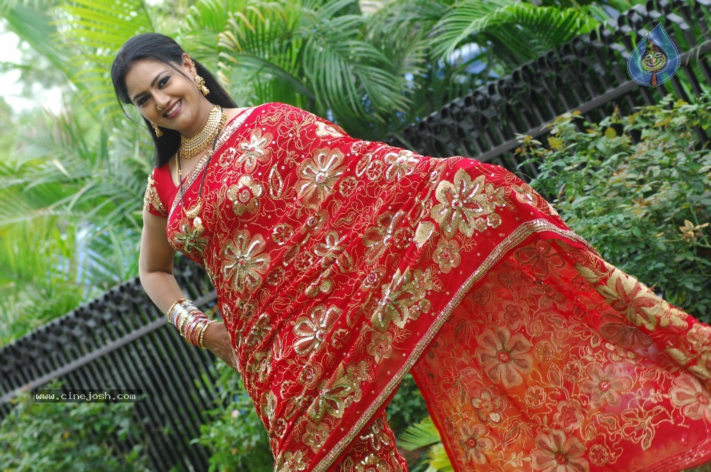 Raksha Stills - 59 / 65 photos