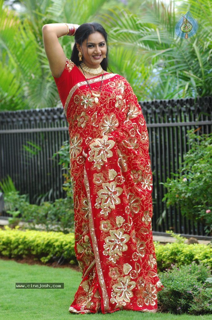 Raksha Stills - 63 / 65 photos