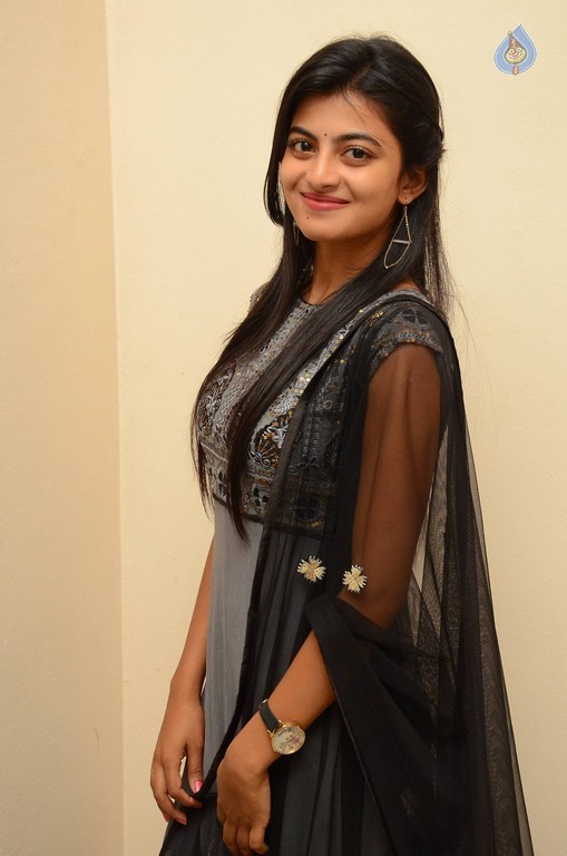 Rakshitha Latest Gallery - 26 / 37 photos