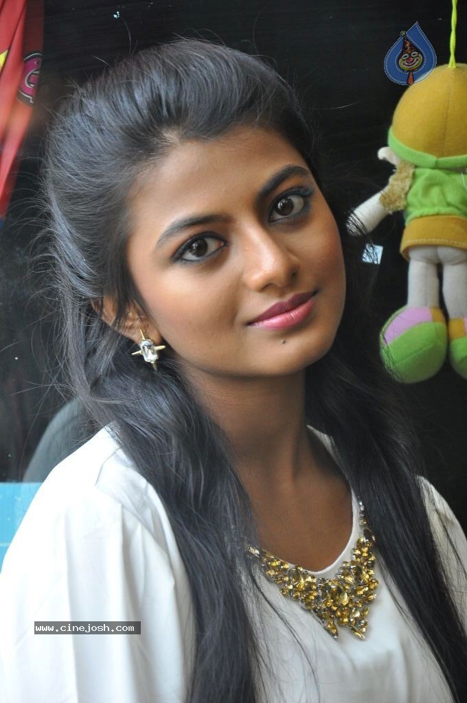 Rakshitha New Photos - 13 / 53 photos