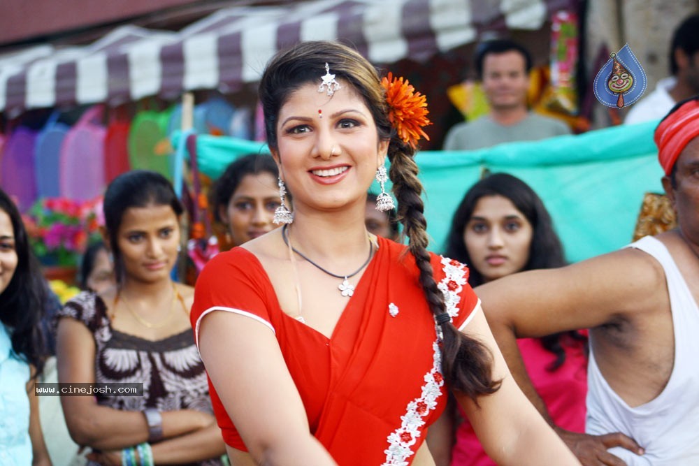 Rambha Spicy Gallery - 9 / 86 photos