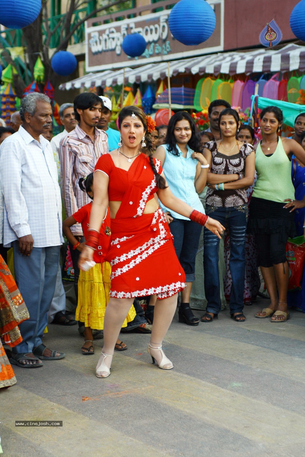 Rambha Spicy Gallery - 36 / 86 photos