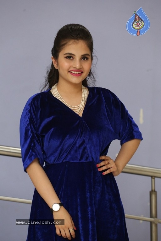 Ramya Pasupuleti Photos - 8 / 21 photos