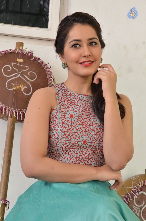 Rashi Khanna New Photos - 14 / 82 photos