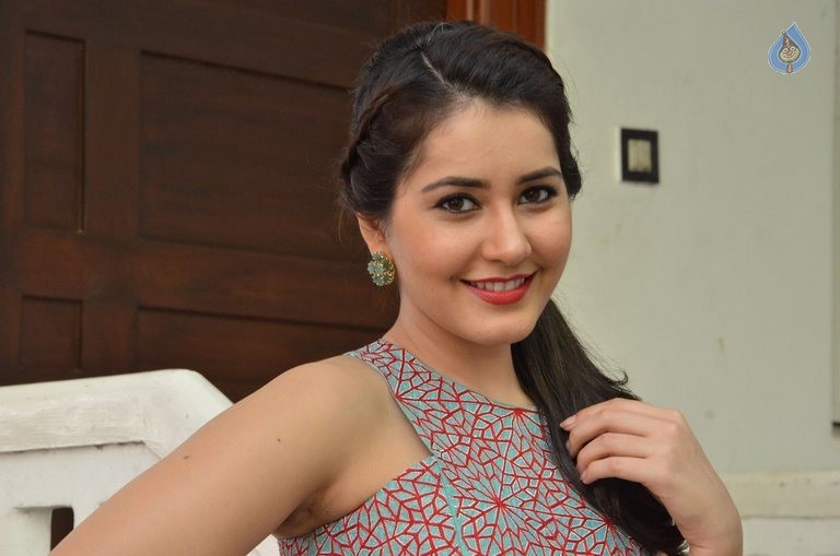 Rashi Khanna New Photos - 21 / 82 photos