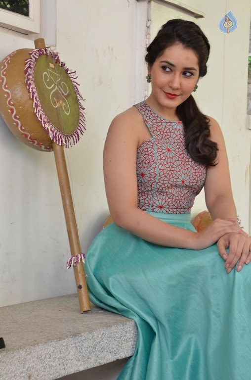 Rashi Khanna New Photos - 58 / 82 photos