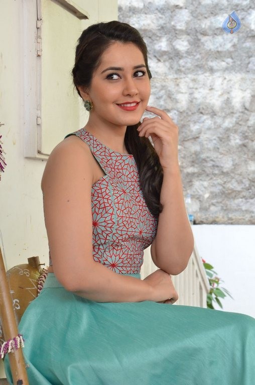 Rashi Khanna New Photos - 72 / 82 photos