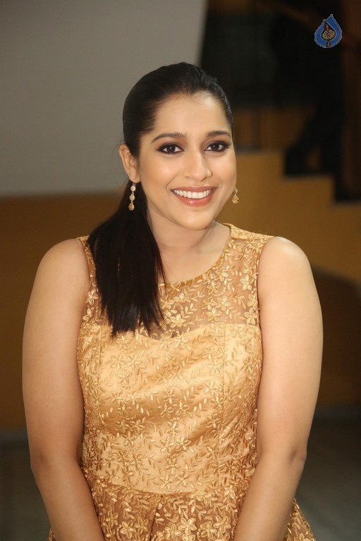 Rashmi Gautam Images - 31 / 41 photos