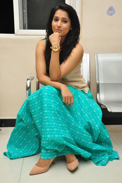 Rashmi Gautam Images - 30 / 39 photos